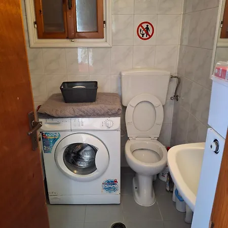 Appartement με θέα τον όρμο της βάρης Vári