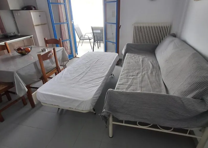 με θέα τον όρμο της βάρης Apartmán *