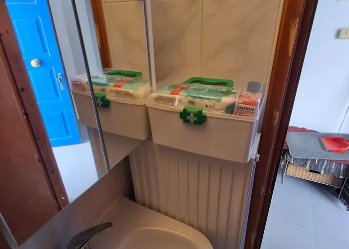 με θέα τον όρμο της βάρης Apartmán